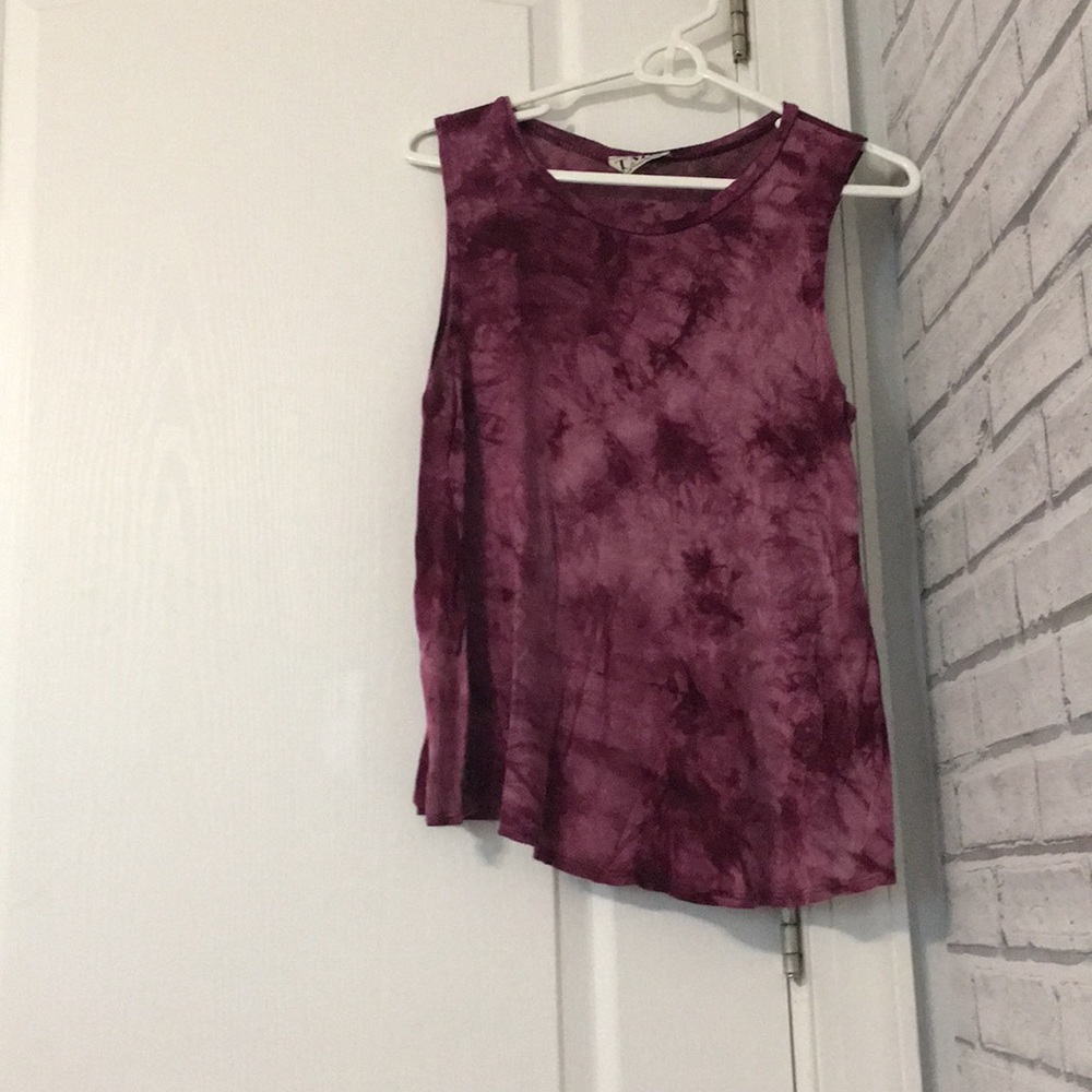 Tie dye sleeveless top
